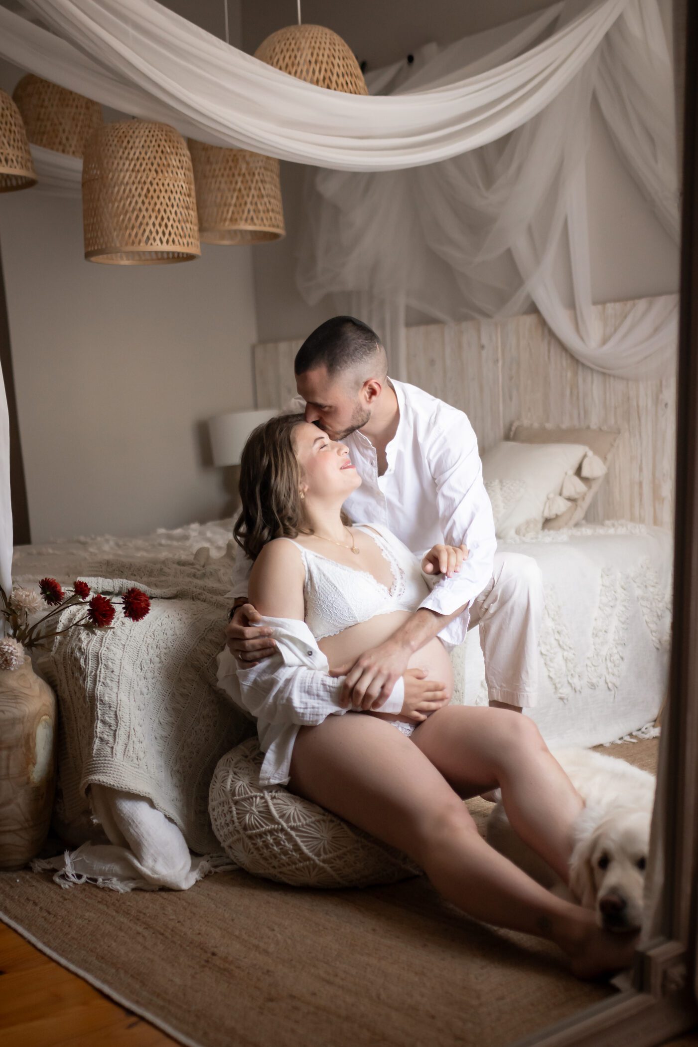 Les poses incontournables pour sublimer vos photos de grossesse 2 5E3A6999 Modifier
